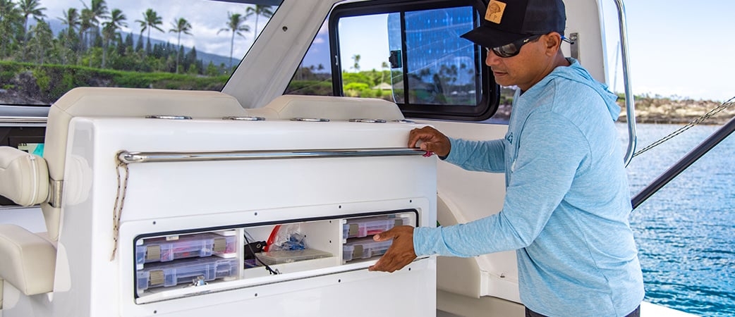 Aquila 28 MOLOKAI CUDDY