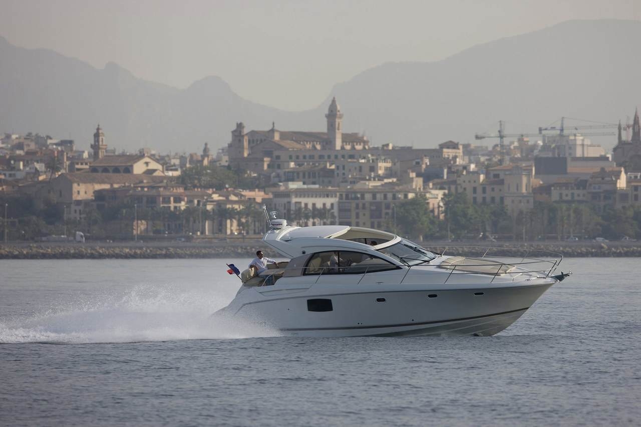 Prestige 390S
